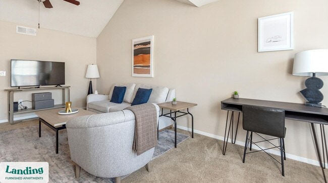 Building Photo - 7865 Grove Ct W