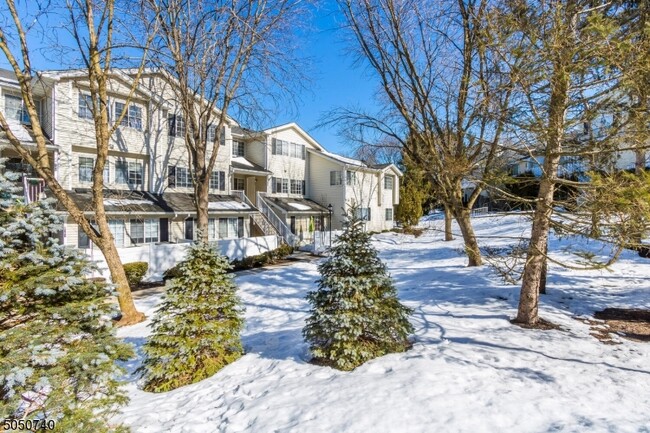 Foto del edificio - 148 Cortland Ln