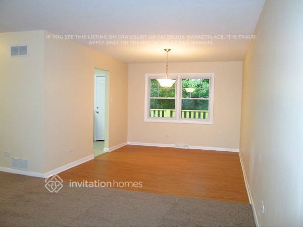 Building Photo - 822 Bradley Ave