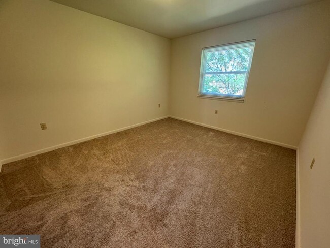 Foto del edificio - 3872 Shadywood Dr