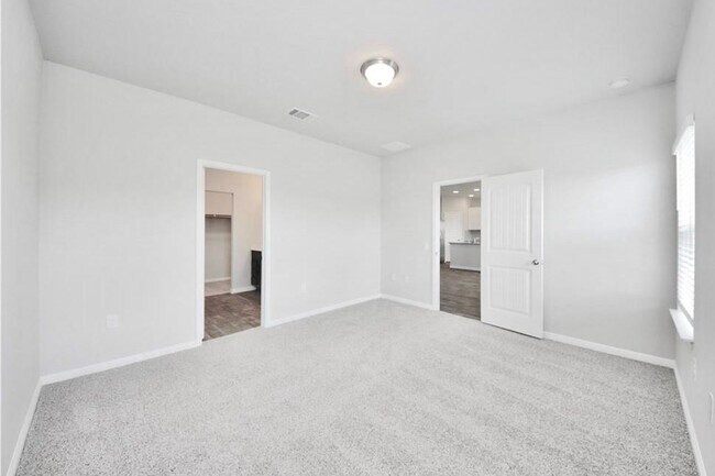 Building Photo - 1513 Fort Dessau Rd
