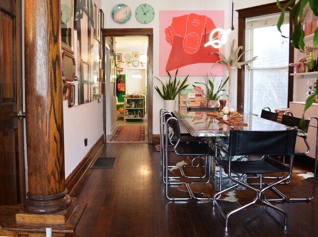 Foto del edificio - 1227 N Rockwell St