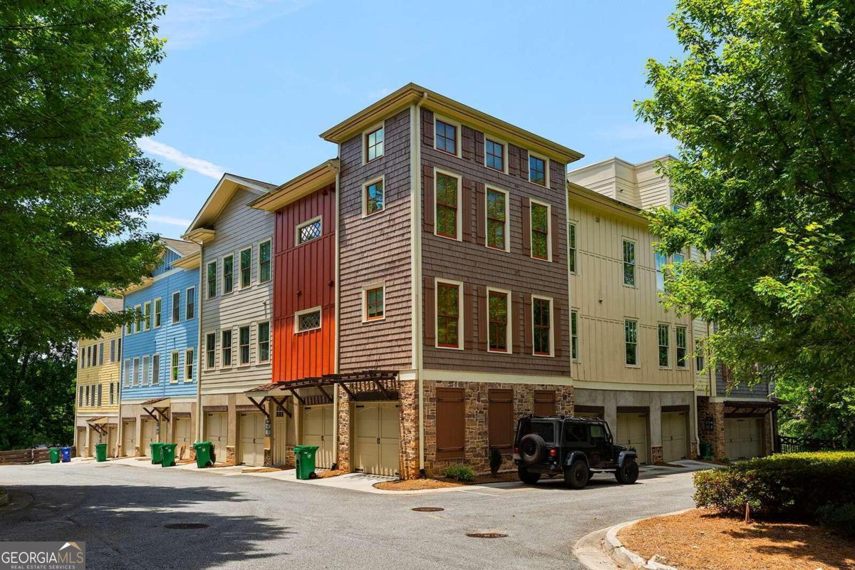 Foto principal - 1628 Briarcliff Rd NE