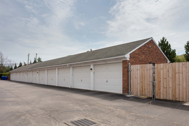 Garages - Bowdoin Square Apartments