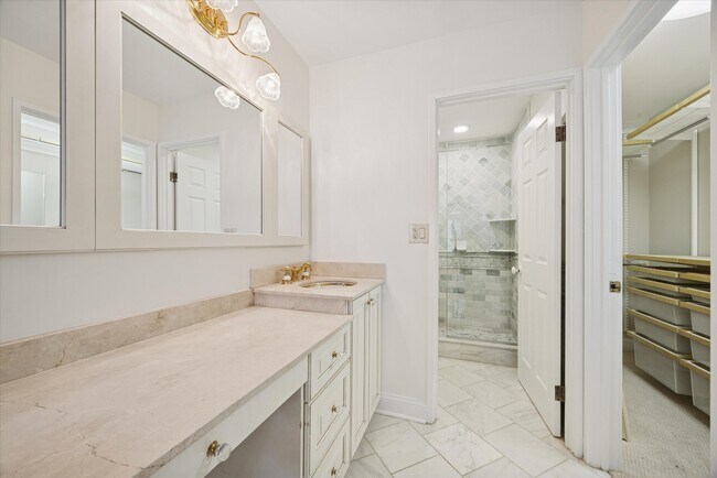 Foto del edificio - 801 79th St