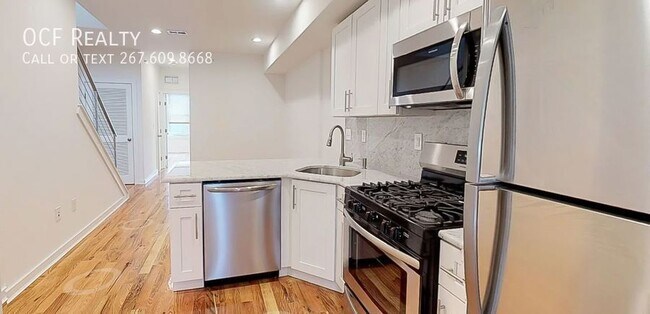 Building Photo - 1642 N Marshall St