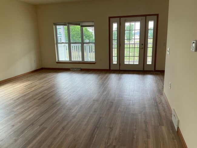 Foto del edificio - 3038 Providence St