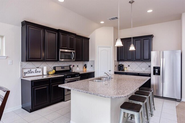 Foto del edificio - 12432 Berberry Dr