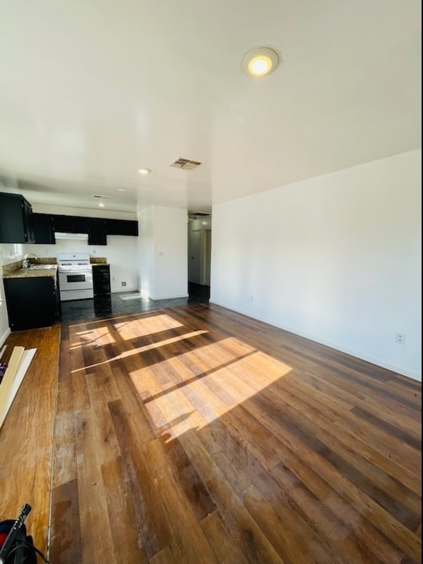 326 Beardsley Ave Unit A, Bakersfield, CA 93308 Apartments in Bakersfield, CA