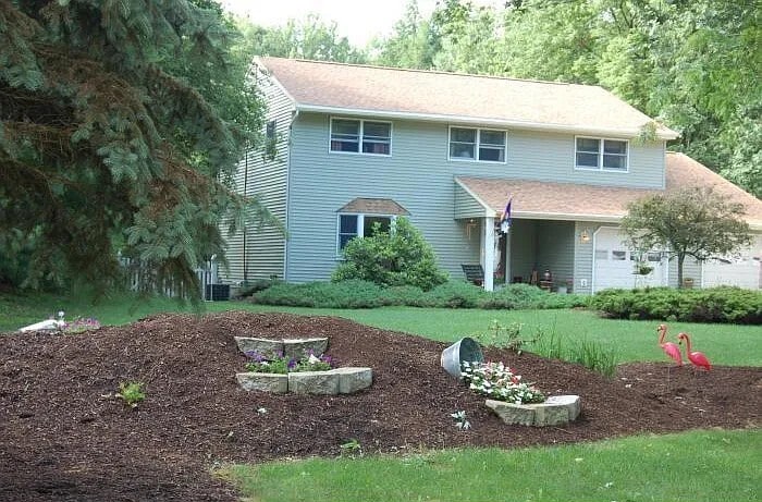Primary Photo - 12 Cedarcrest Dr