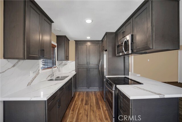 Foto principal - 2214 2nd St