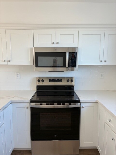 Photo - 447 W 74th St Apartment