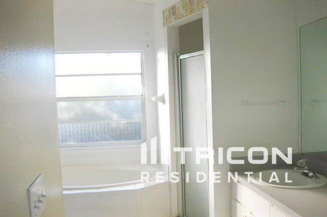 Foto del edificio - 1650 Callie Ct