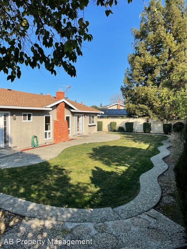 Foto del edificio - 4 br, 2.5 bath House - 3381 Tryna Drive