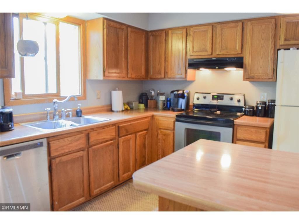 Primary Photo - 4265 Ximines Ln N