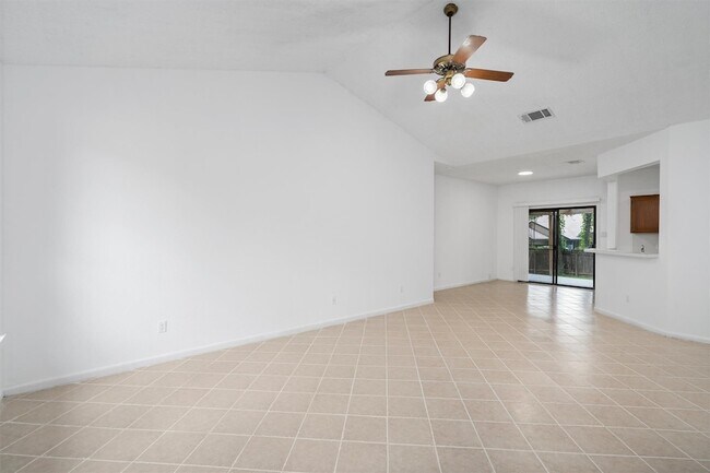 Foto del edificio - 1708 Woodwind Ln