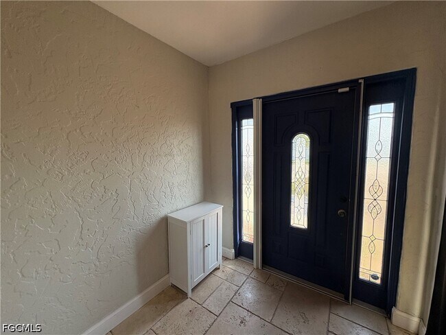 Foto del edificio - 311 SW 48th Terrace
