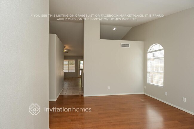 Building Photo - 1182 W Orchid Ln