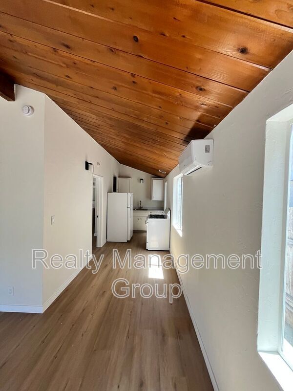 Building Photo - 4283 51st St