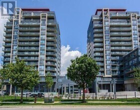 Building Photo - 9090 Yonge St