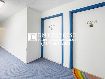 Foto del edificio - Minimalist Studio in Great Location (5585 ...