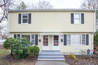 Building Photo - 52 Price St