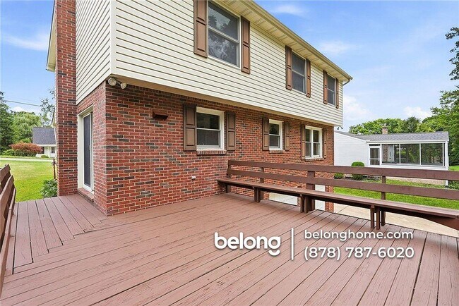 Foto del edificio - 1138 Windmill Ln