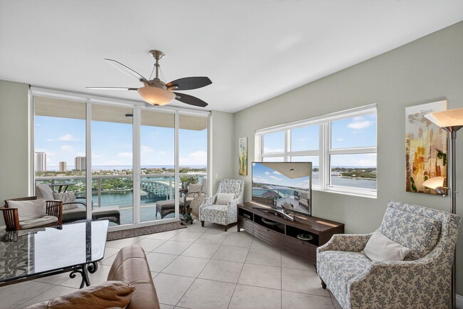 Foto del edificio - 2640 Lake Shore Dr