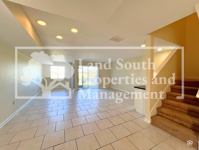 Foto del edificio - 707 Carpenters Way