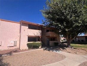 Building Photo - 1515 E Reno Ave