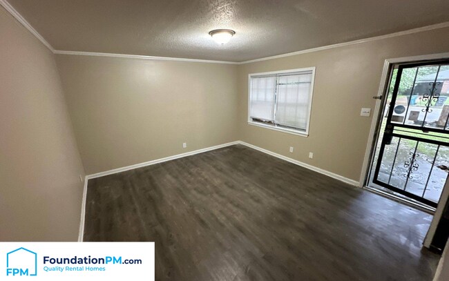 Foto del edificio - 3256 Denver St