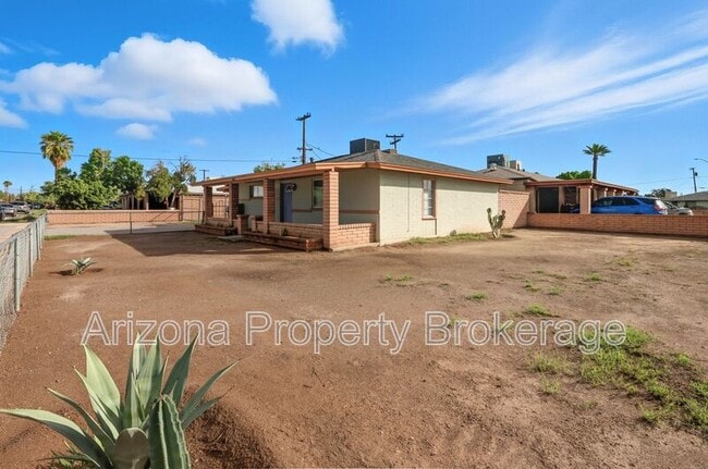 Photo - 3826 W Culver St House