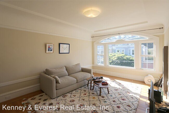 Foto del edificio - 2 br, 1 bath House - 1120 Shrader Street #3