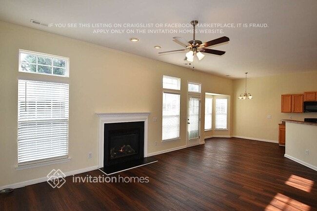 Building Photo - 6228 Underwood Ave