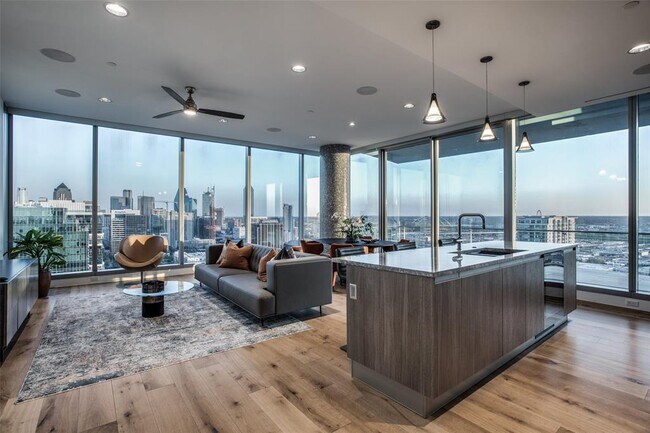 Foto del edificio - 3130 N Harwood St