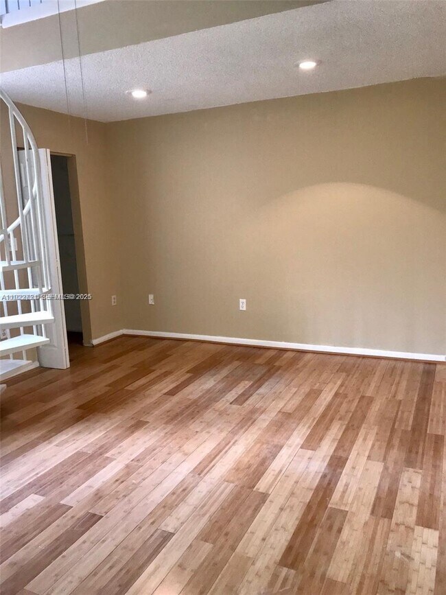 Foto del edificio - 8859 SW 131st Ct