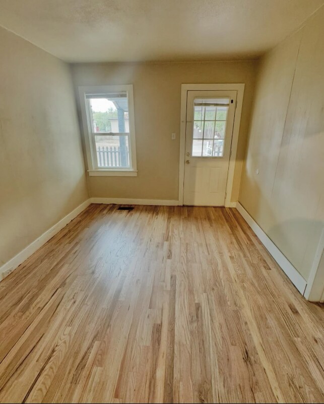 Building Photo - 2415 W Vermijo Ave