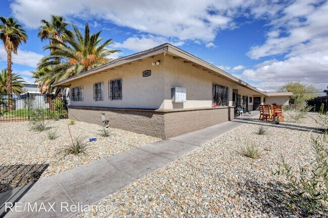 Building Photo - 3802 Palos Verdes St