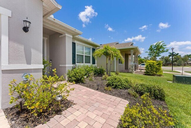 Foto del edificio - 7322 34th Ct E