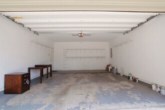 Building Photo - 4701 Caroline St