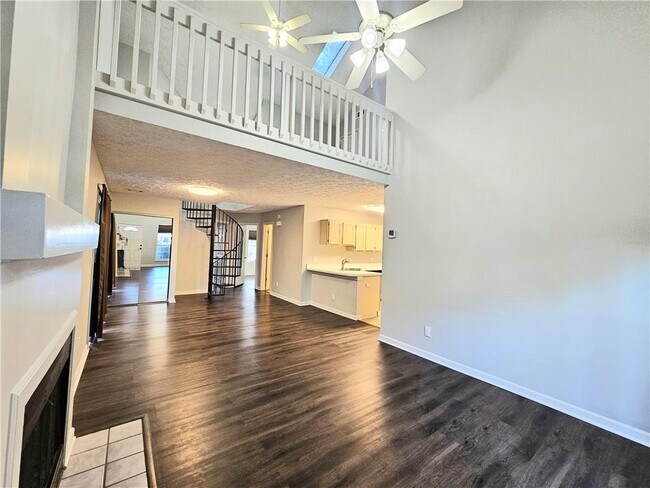 Foto del edificio - 2734 Highland Ridge NW