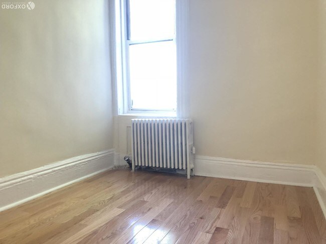 Building Photo - 96 Saint Marks Place