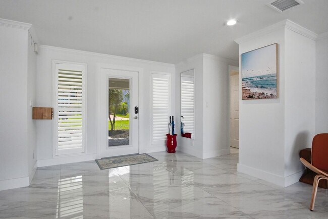 Foto del edificio - 455 Bayside Ave