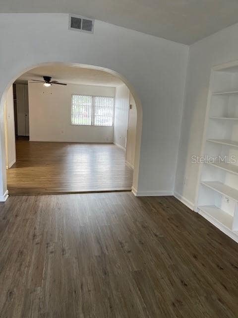 Building Photo - 829 Jordan Ave