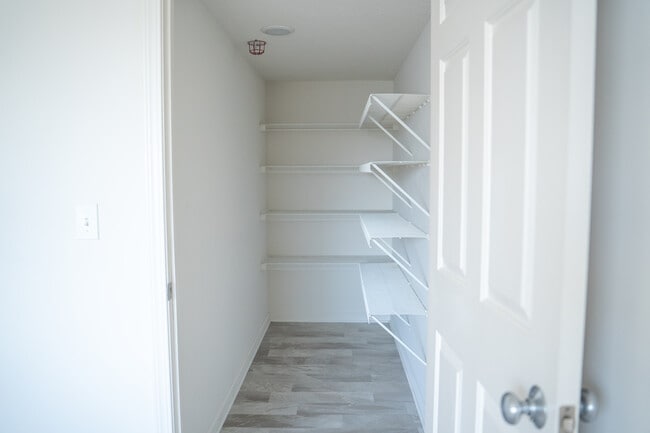 Building Photo - Bayberry Pointe Apartments