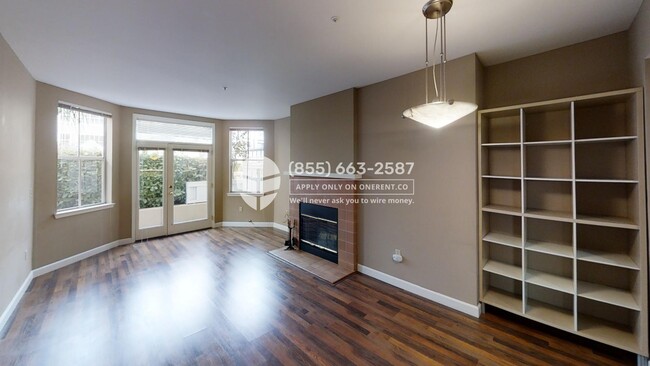 Foto del edificio - 550 Ortega Ave