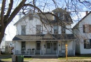 Primary Photo - 421-423 E 2nd St
