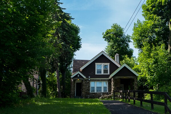 Building Photo - 1920 E Genesee St