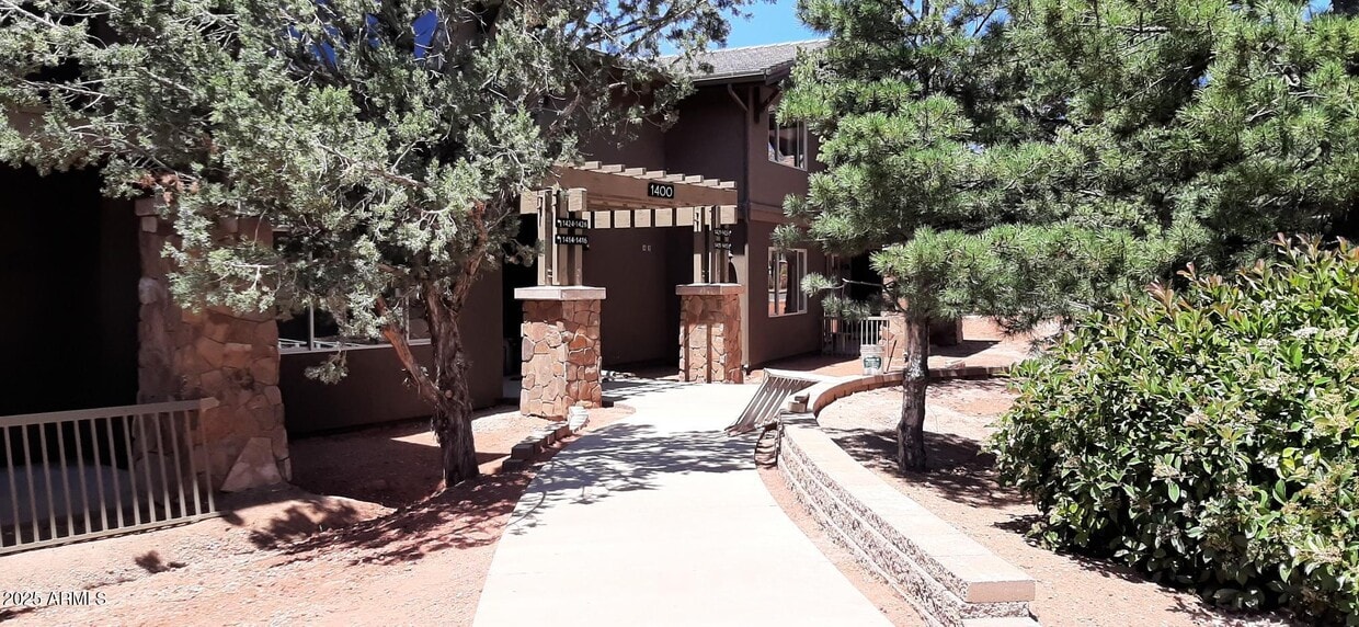 Primary Photo - 1413 Kestrel Cir