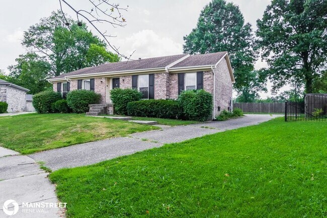 Foto del edificio - 4912 Simpson Dr, Louisville, KY 40218